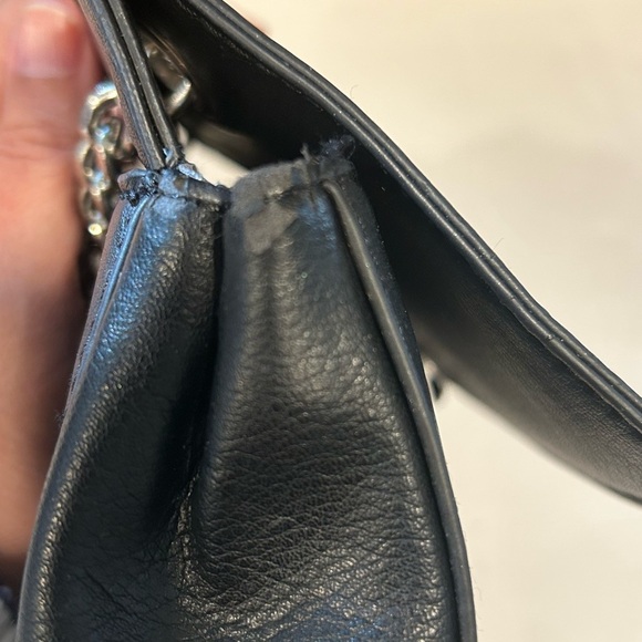 Enzo Angiolini Black Crossbody Shoulder Bag, Pebbled Faux Leather - Picture 7 of 8